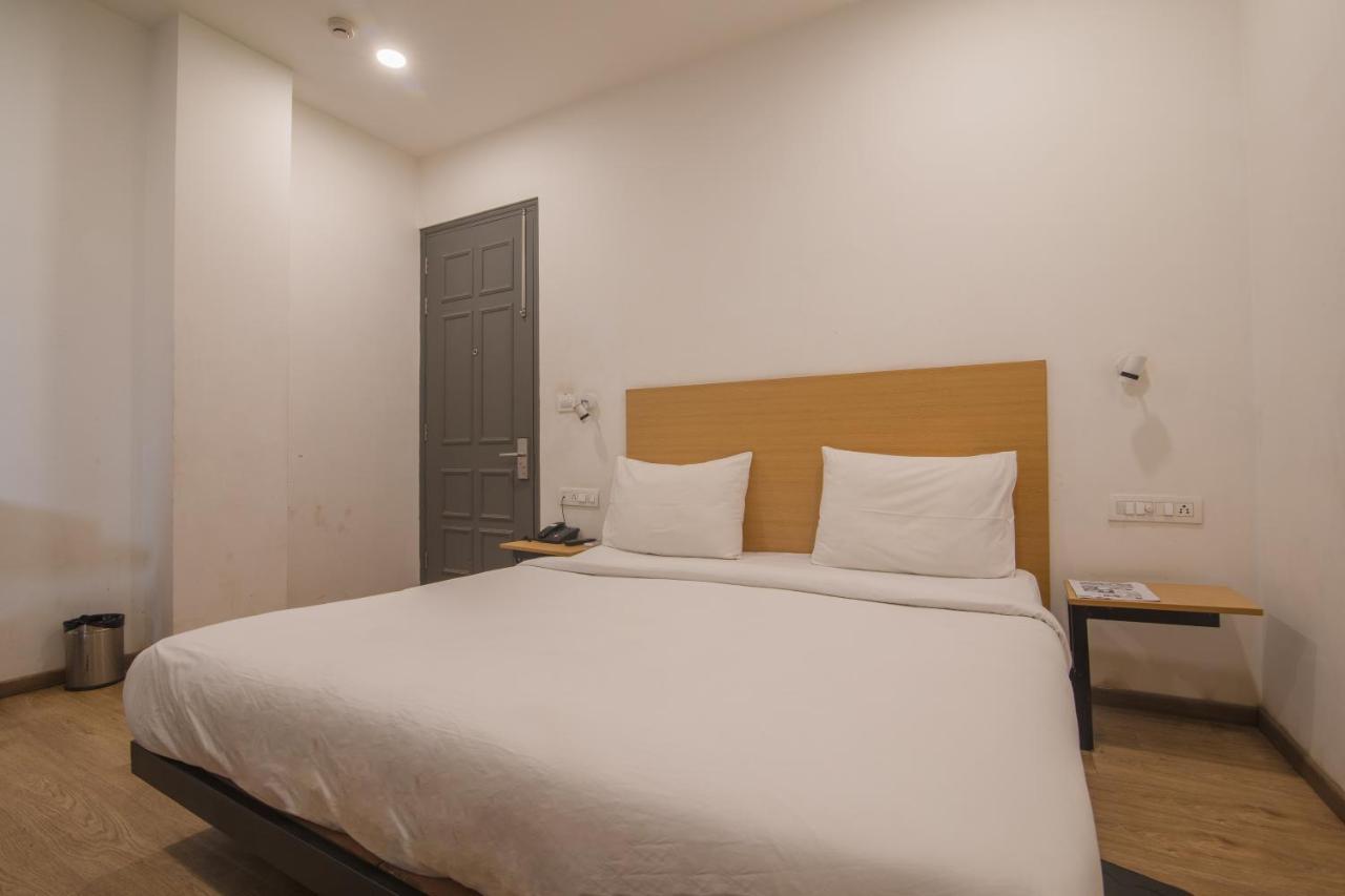 Hotel Kingston House Lucknow Esterno foto