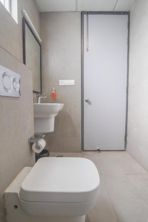 Hotel Kingston House Lucknow Esterno foto